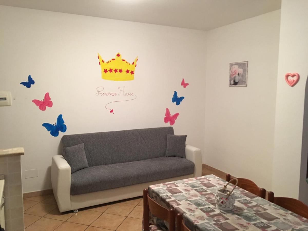 Princess House 라디스폴리 외부 사진